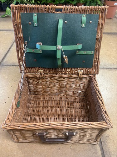 Vintage picknickkorb aus - vintage,