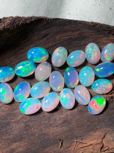 Aaa opal edelstein - aaa, glatt