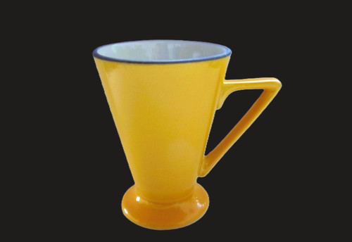 PORZELLAN-GROSSE-TASSE-CHURCHI