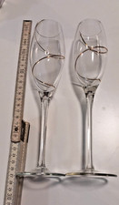 SEKTKELCHE MIT LINIEN