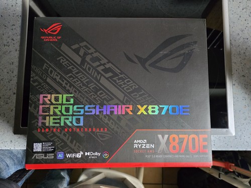 Asus rog crosshair x870e - rog,