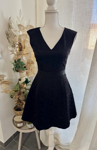 Kleid schwarz gemustert