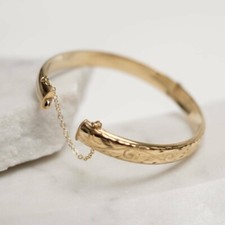 Valentine's Gif Vintage Estate