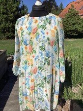 Kleid Plissee - New Collection Italy - One Size ( Gr. 40) - Neu