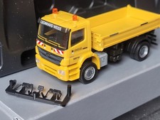 Mercedes Axor  Leonhard Weiss