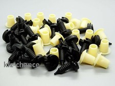 48 x Türverkleidung Halter Clips für Türkarte Land Rover Defender Discovery 
