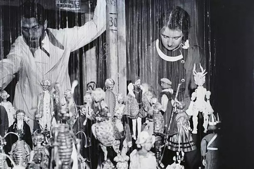 Das berühmte puppentheater - das,