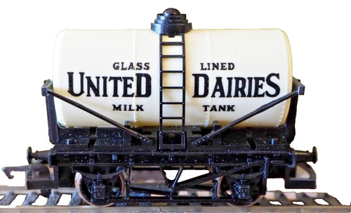 Hornby r007 united dairies - hornby,