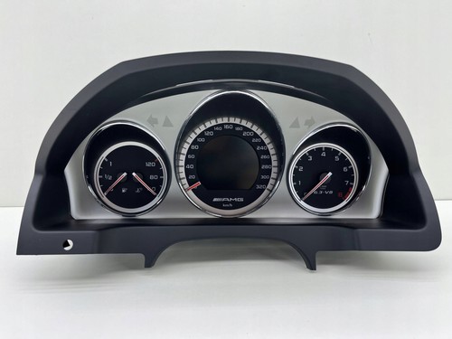 Mercedes w204 c63 - c63, amg