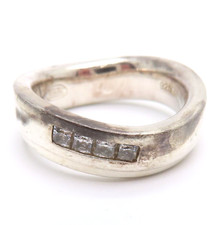 Geschwungener Bandring 925