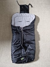 Wintersack Kinderwagensack Windsack bo Kinderwagen komplett zu öffnen neuwertig 