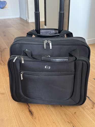Schwarzer pilotentrolley - schwarzer,