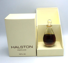 *** VINTAGE *** HALSTON Woman