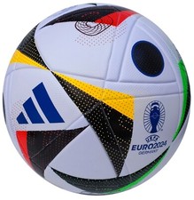 Adidas Fussballliebe League