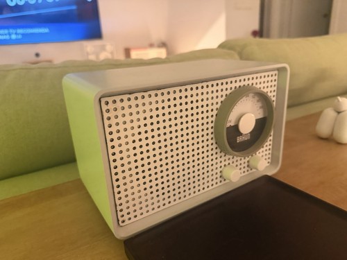 Röhrenradio braun - sk,