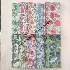 Eine Menge Stoffservietten