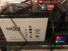 Batterie mit kabel - mit,
