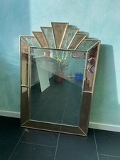 Wandspiegel Vergoldet mit Messing Umrandung oben und eingesetztes Mosaik