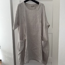 Labass Kleid- „Verkehrt“