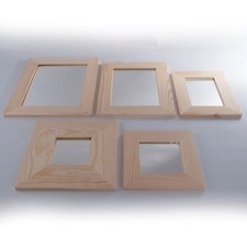 Kleiner Holzrahmenspiegel |