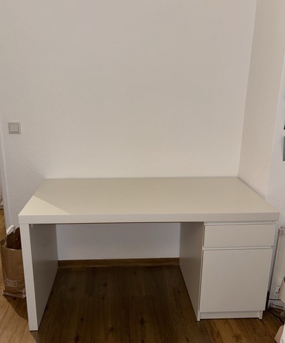 Malm schreibtisch 140x65cm - malm,