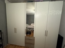 Kleiderschrank weiß mit