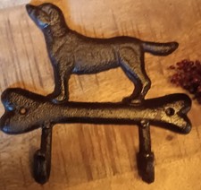 Doppelte Hakenleiste Hund auf