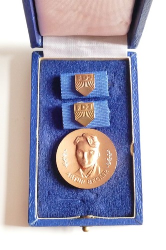Fdj artur becker medaille - artur-becker-medaille, /