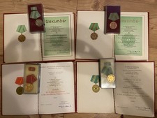 9 DDR Urkunden mit Medaille Und Abzeichen Konvolut Polizei