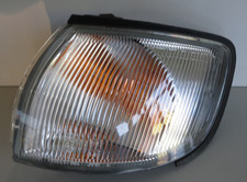 ORIGINAL Blinkleuchte vorn links für Nissan Maxima QX -- A32  --  26135-43U26