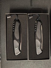 2 x Victorinox Taschenmesser