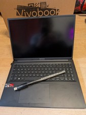 Asus Vivobook 16 M1605YA – Ryzen 7 7730U, 16 GB RAM, 512 GB SSD, FHD, Zubehör