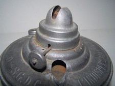 Brenner und Brennerhut am Tank