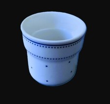 PORZELLAN - EIERBECHER -