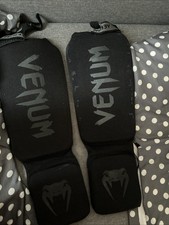 Venom Schienbeinschoner für