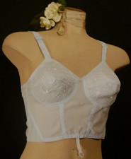 Bh  Perlon  Spitztüten Long Bh rundgesteppt  Farbe Hellblau   Größe  70  Cup C