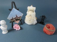 Ausschmückungsteile für