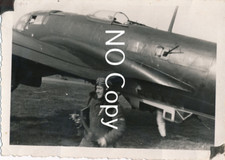 Foto WK2 Flugplatz Rückkehr vom Feindflug Flugzeug HE 111   X123