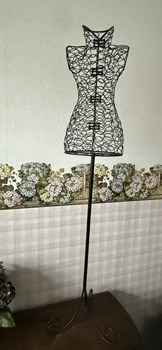Kleine schneiderpuppe aus - schneiderpuppe,