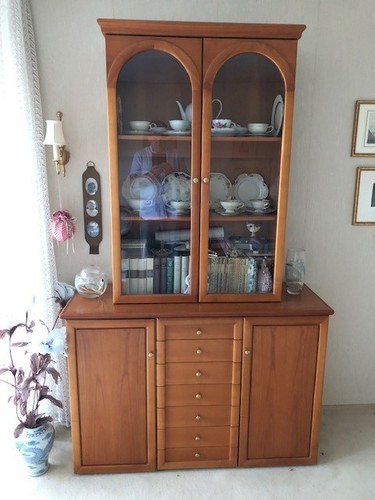 Vitrinenschrank kirschholz - vitrinenschrank,