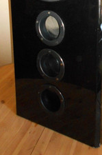 AUS Subwoofer " Incognito " : - 3x Bassreflexrohr Monacor MBR-85