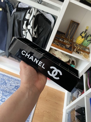 Chanel makeup organizer - chanel,