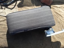 Mittelarmlehne Stoff schwarz Mercedes-Benz W124 W 124 1.Serie Mopf 0