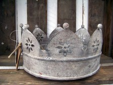 Krone Tablett aus Metall grau Kerzenteller Nostalgie Shabby Vintage 