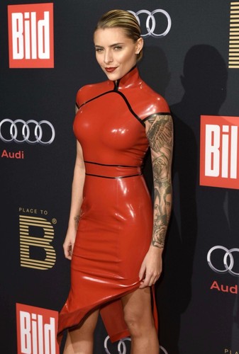 Foto sophia thomalla - 71, +