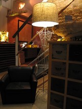 Stehleuchte und Lampenschirm