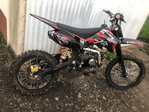 Dirt bike 125 ccm - dirt,