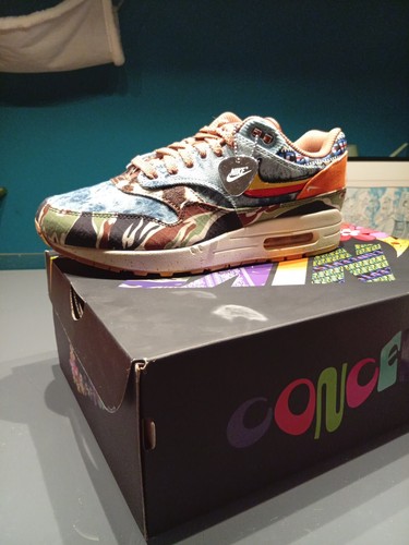 Special edition nike air maxx - nike,