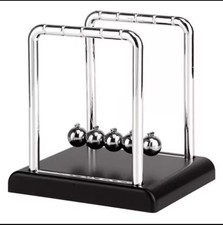 Newton Pendel klassisches Kugelstoßpendel Kugelpendel Physik Deko Schule 