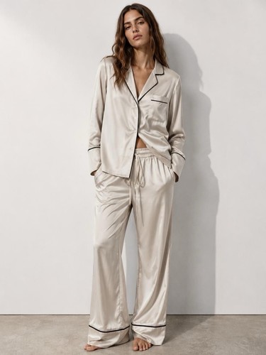 Ivory luxe satin - luxe,
